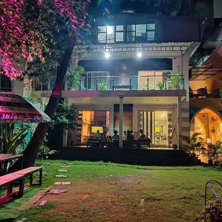 بيت شباب Urban Nomads Pune Riverside Colive Cowork المظهر الخارجي الصورة