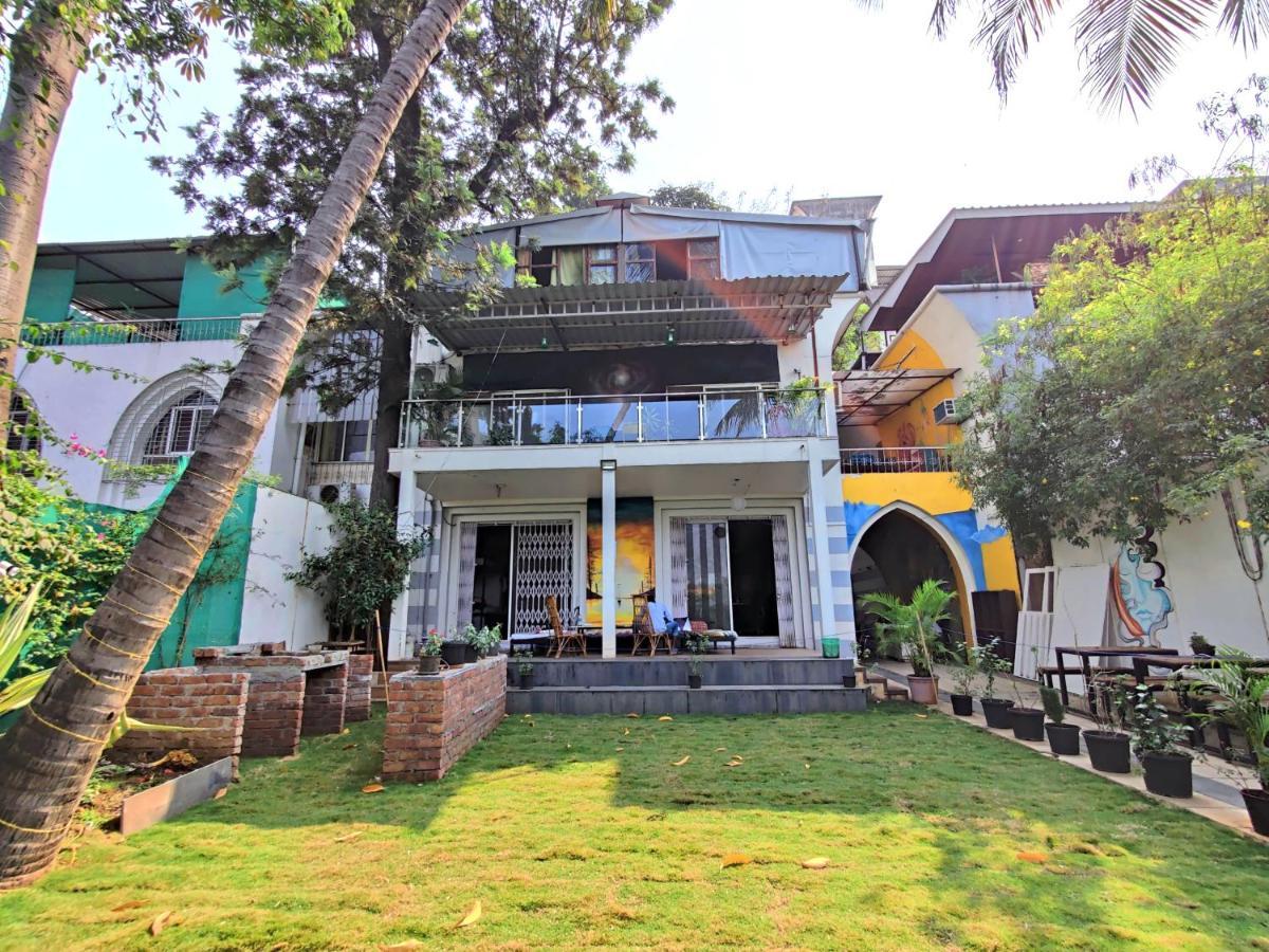 بيت شباب Urban Nomads Pune Riverside Colive Cowork المظهر الخارجي الصورة