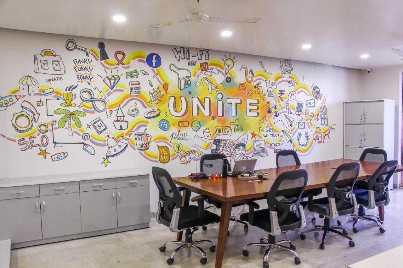 بيت شباب Urban Nomads Pune Riverside Colive Cowork المظهر الخارجي الصورة